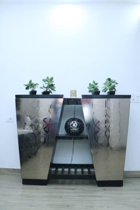 Purple Haze By - Bellus Living Appartement New Delhi